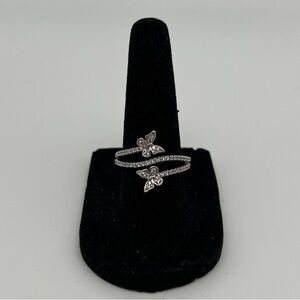 Elegant Silver Butterfly Ring